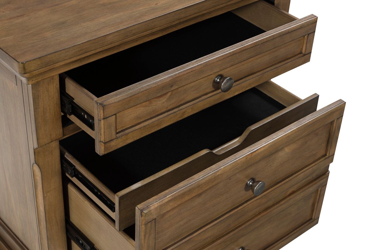 Glarrison Nightstand In Medium Brown NCB77992