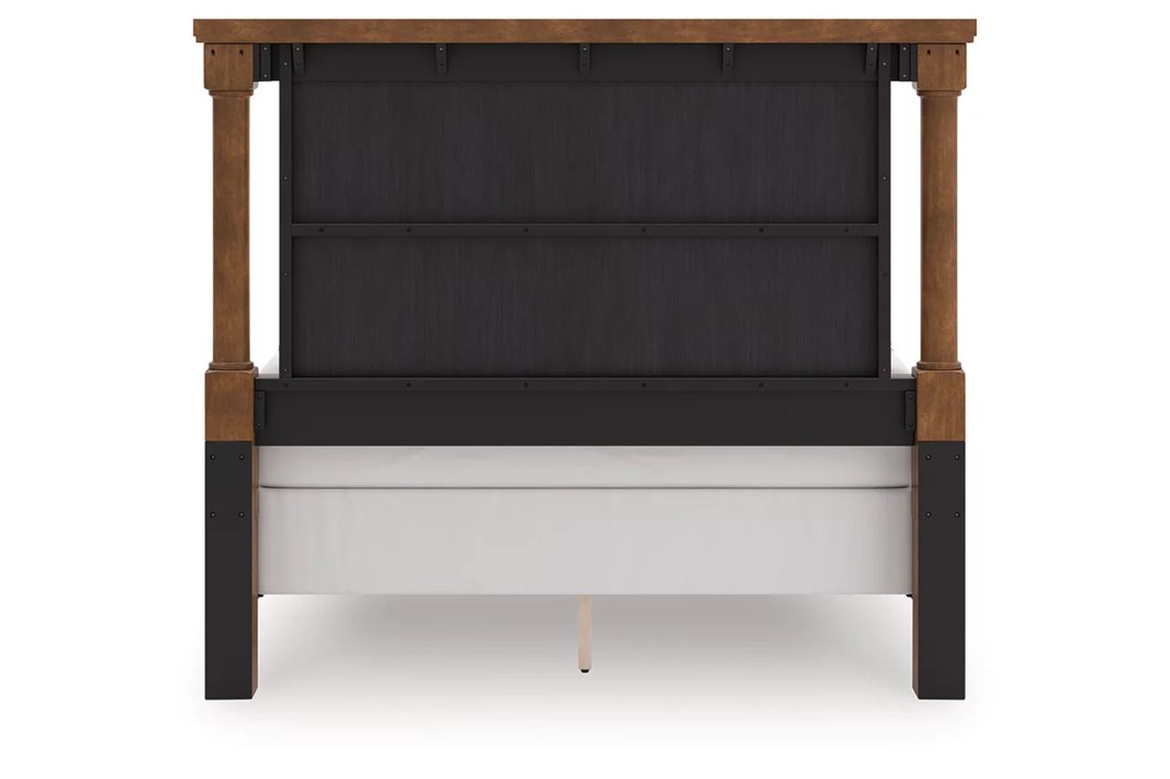 Greddinton Queen Poster Bed In Brown NCB824B2