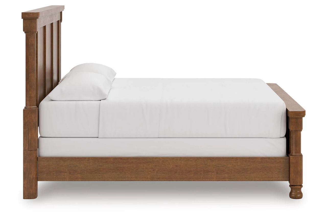 Greddinton California King Poster Bed In Brown NCB824B5