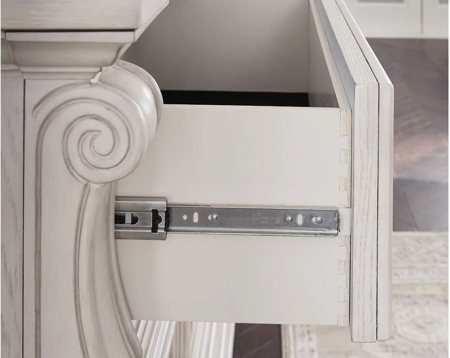 Valleymont Dresser In Antique White NCB94831