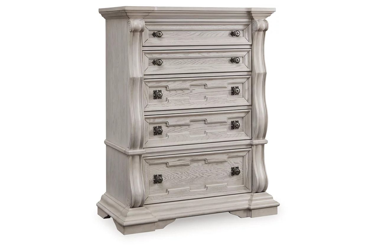 Valleymont Chest of Drawers In Antique White NCB94846