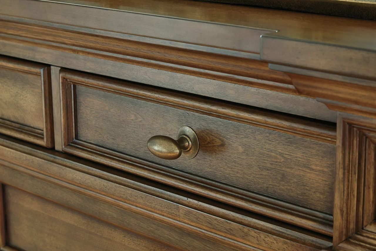 Thoridan Dresser In Brown NCB94931