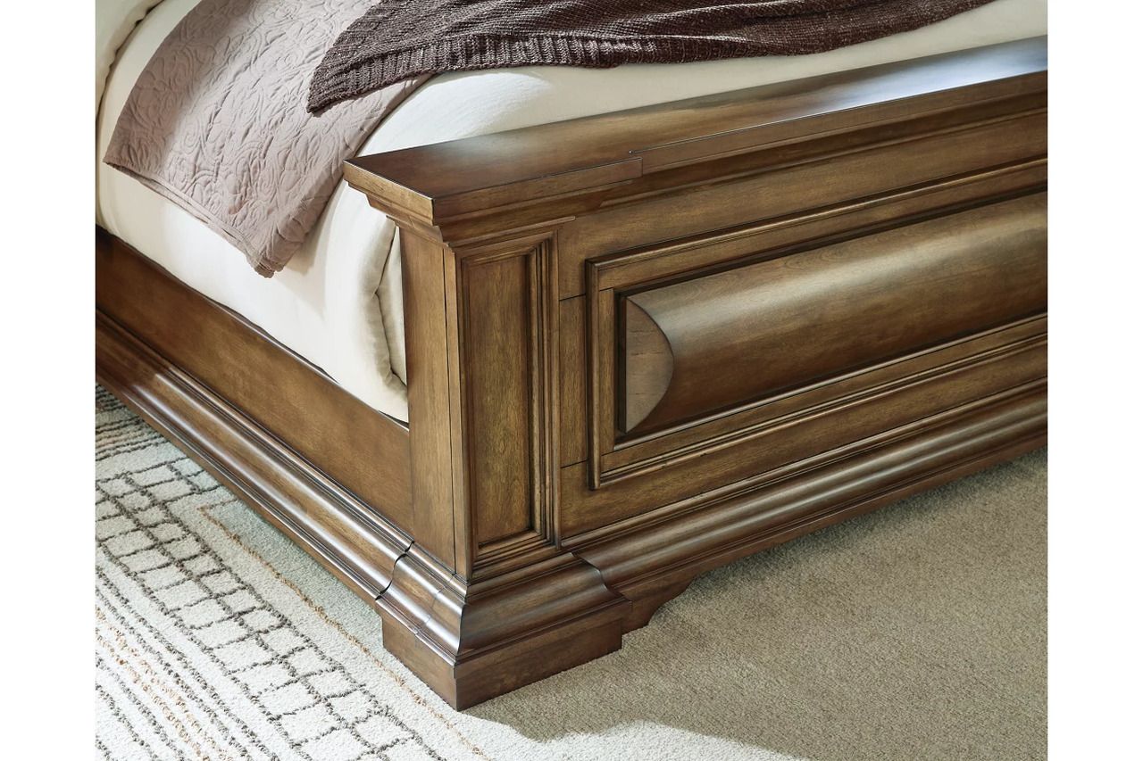 Thoridan California King Panel Bed In Brown NCB949B7