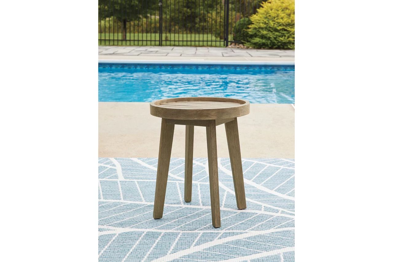Coastal Reef Outdoor End Table In Beige NCP204706