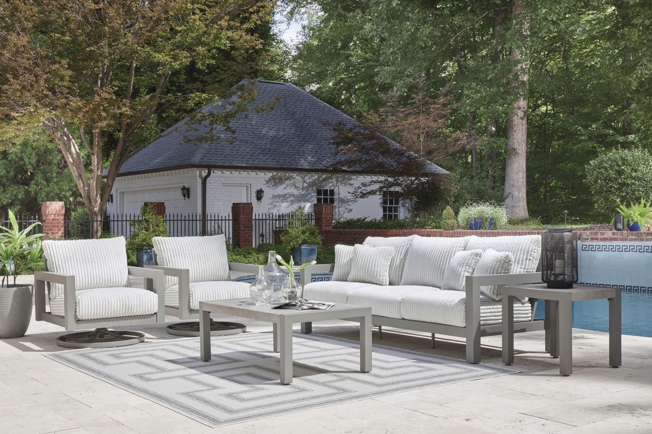Agoda Pearl Outdoor End Table In Gray NCP695702