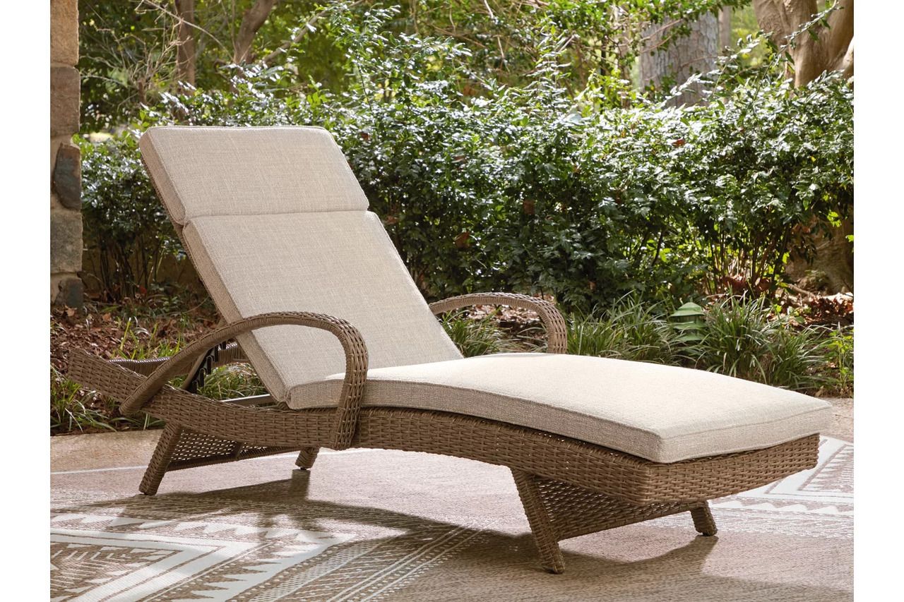 Carmel Bay Chaise Lounge with Cushion In Beige NCP790815