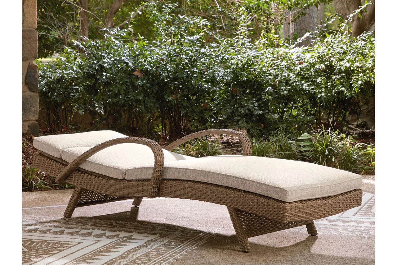 Carmel Bay Chaise Lounge with Cushion In Beige NCP790815