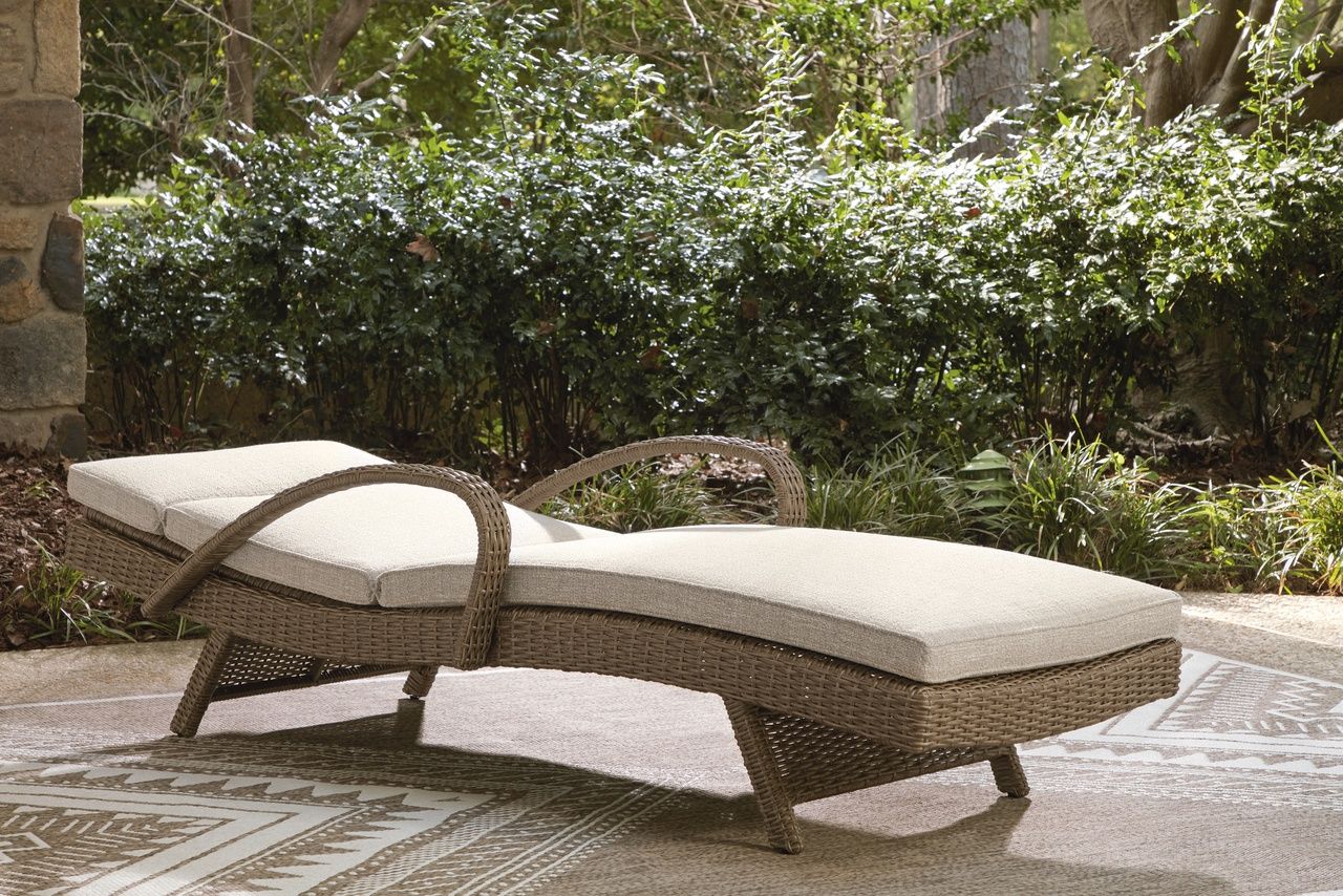 Carmel Bay Chaise Lounge with Cushion In Beige NCP790815