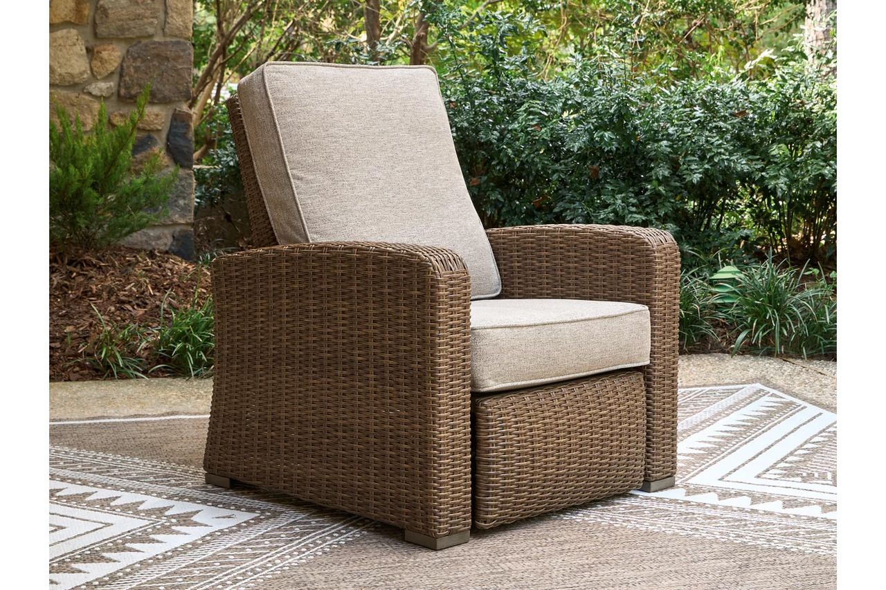Carmel Bay Outdoor Recliner In Beige NCP790825