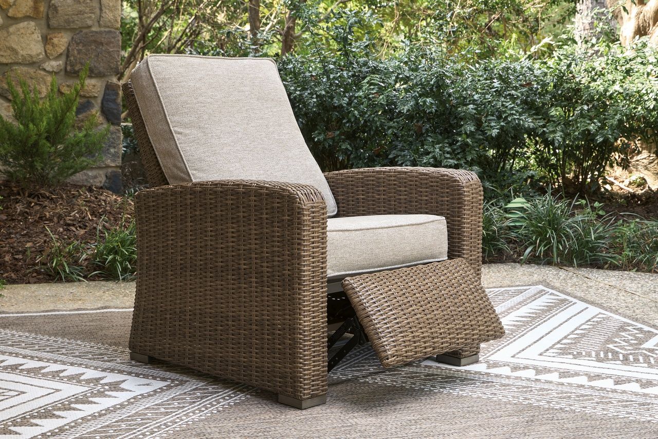 Carmel Bay Outdoor Recliner In Beige NCP790825