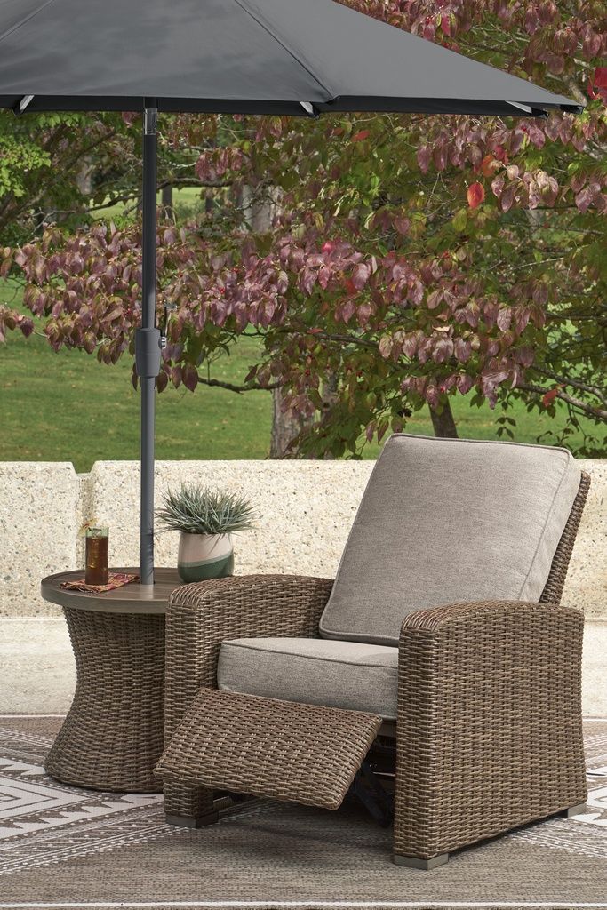 Carmel Bay Outdoor Recliner In Beige NCP790825