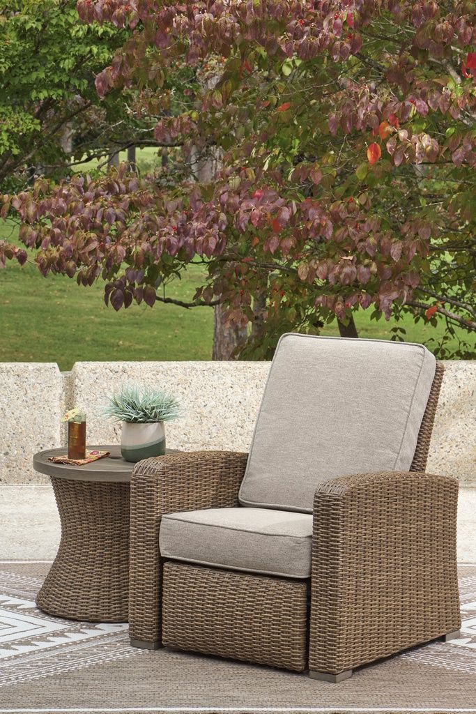 Carmel Bay Outdoor Recliner In Beige NCP790825