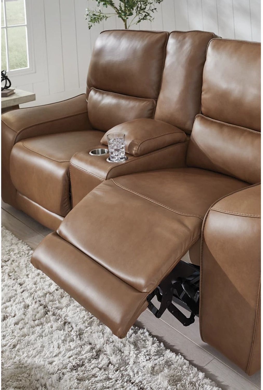 Spear Hill Power Reclining Loveseat with Console In Caramel NCU6260618