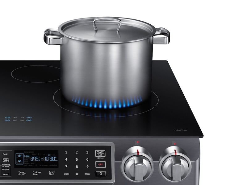 5.8 cu ft. Smart Slide-in Induction Range with Virtual Flame™ NE58K9560WSAA