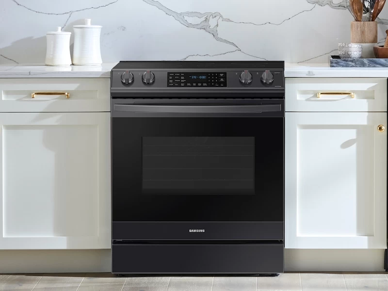 6.3 cu. ft. Smart Slide-in Electric Range with Air Fry NE63T8511SGAA