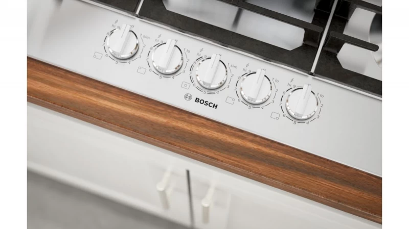 800 Series Gas Cooktop NGM8657UC