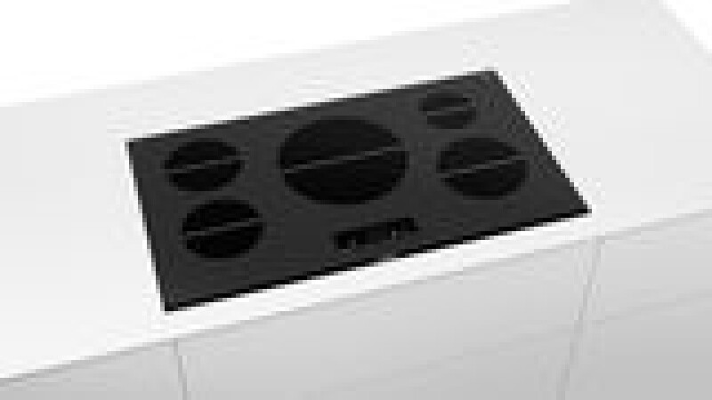 500 Series Induction Cooktop36'' Black NIT5668UC