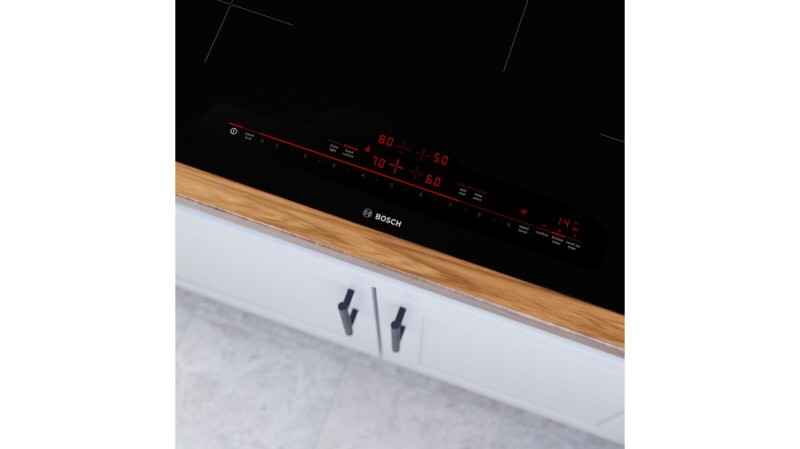 800 Series Induction Cooktop, Without Frame NIT8060UC