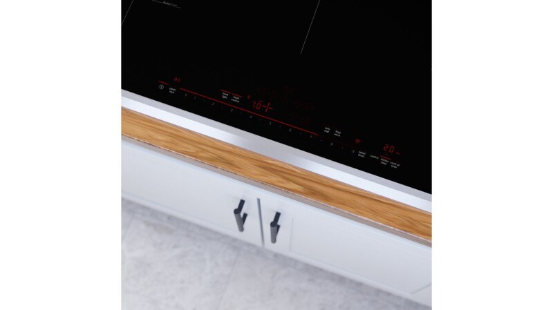 800 Series Induction Cooktop, surface mount with frame NIT8660SUC