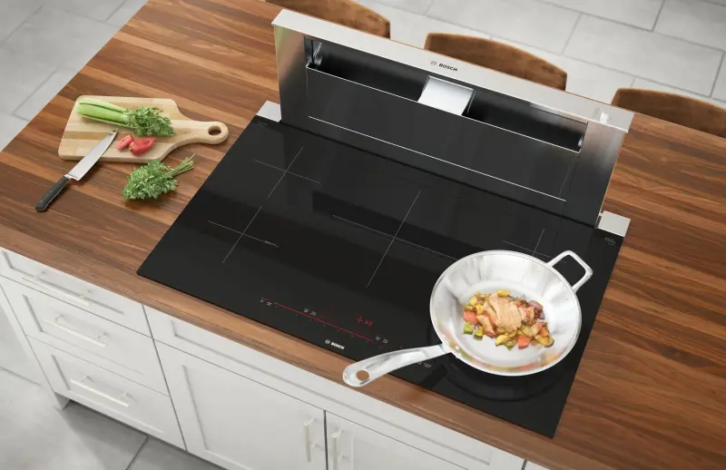 800 Series Induction Cooktop36'' Black NIT8669UC