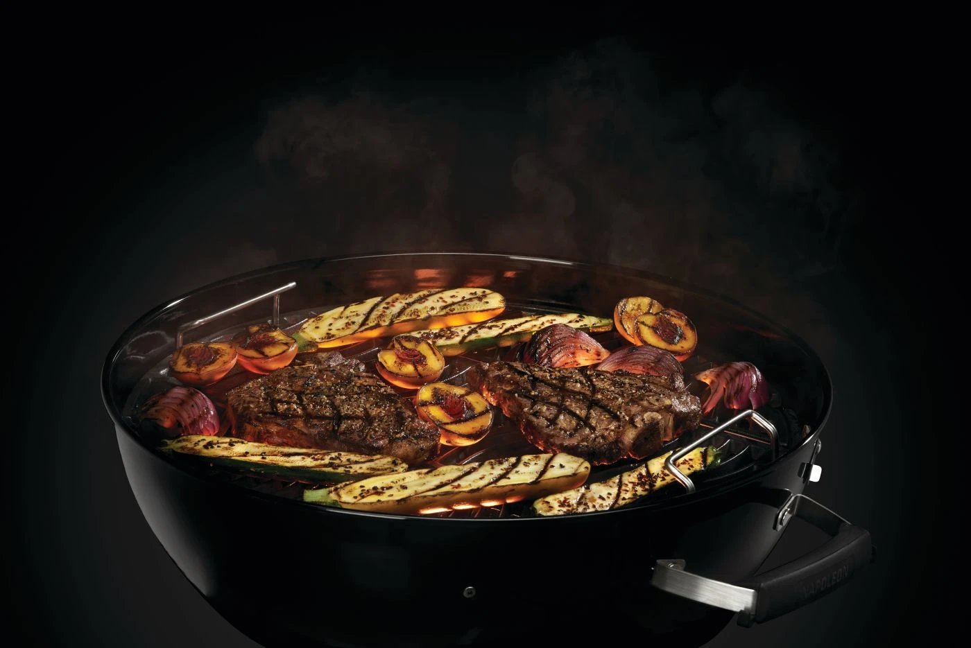 Premium 18 Charcoal Kettle 18-inch Kettle Grill NK18KLEG3