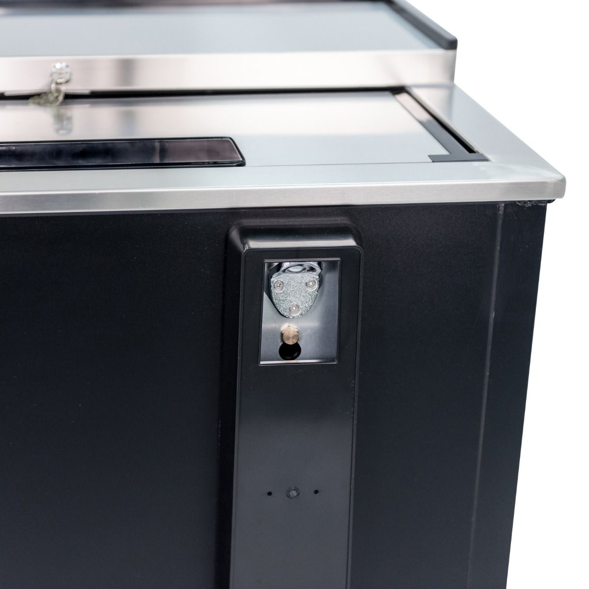 65" Sliding Door Bottle Cooler NPBC65