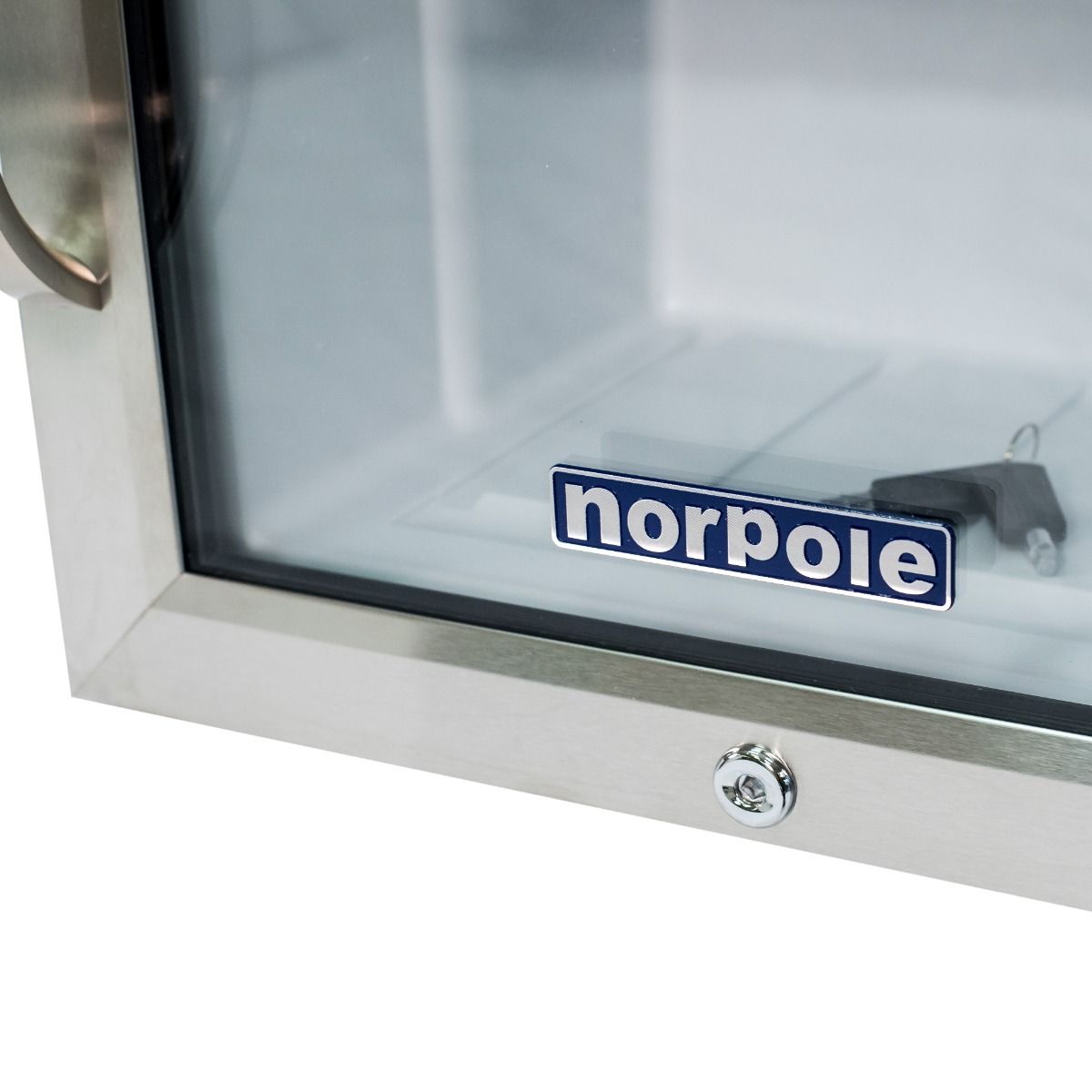 2.5 Cu Ft Countertop Merchandiser NPCM25SB