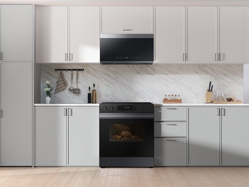 Bespoke 6.3 cu. ft. Smart Slide-In Electric Range with Precision Knobs in Matte Black Steel NSE6DG8100MTAA