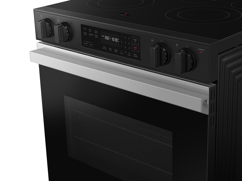 Bespoke Slide-in Electric Range NSE6DG8100SRAA