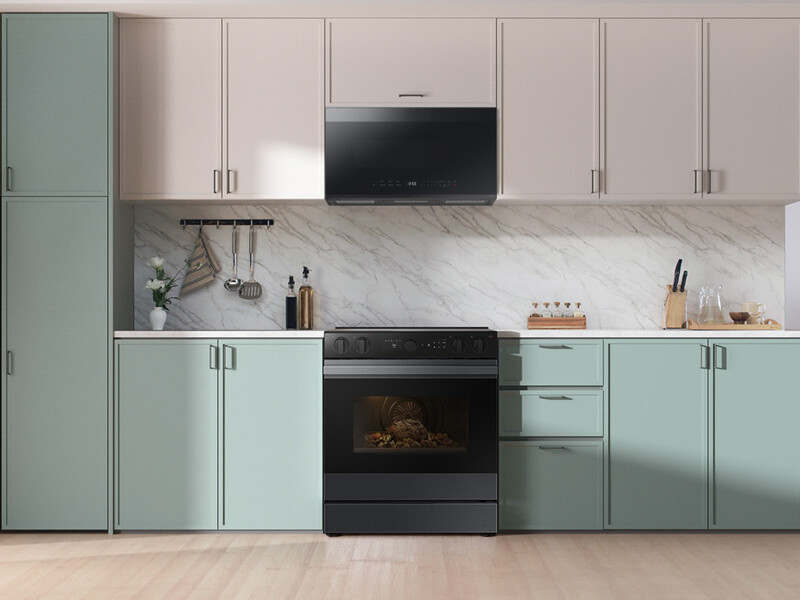 Bespoke Slide-in Electric Range NSE6DG8502MTAA