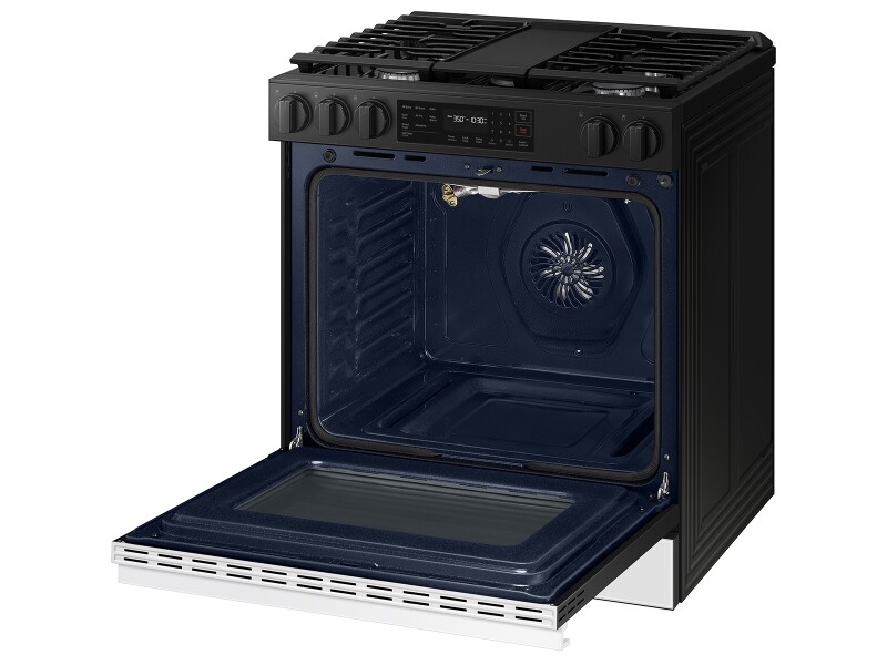 Bespoke Slide-in Gas Range NSG6DB830012AA