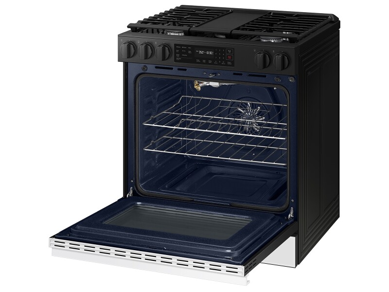 Bespoke Slide-in Gas Range NSG6DB830012AA