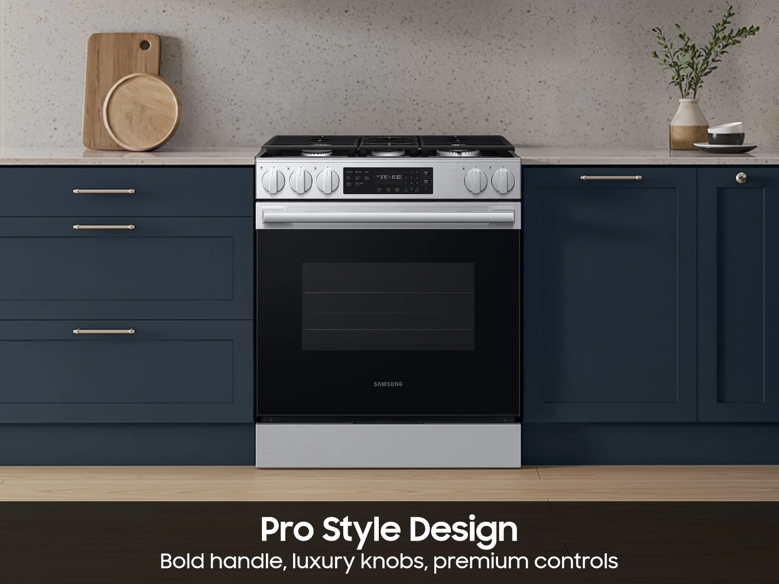 Bespoke Smart Slide-in Gas Range Pro Style Design | Air Fry Max Precision Knobs NSG70H60SRAA