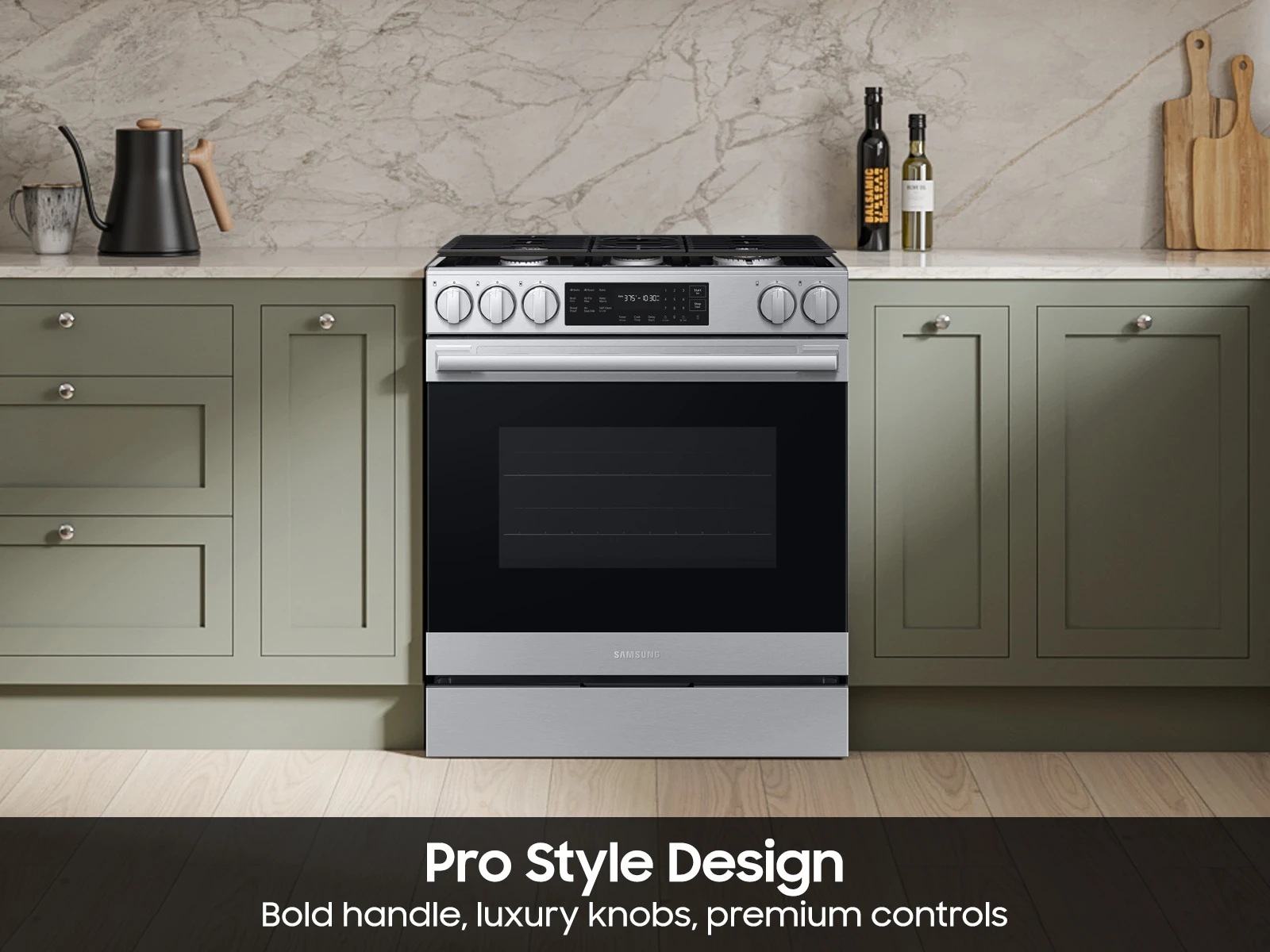 Bespoke Smart Slide-in Gas Range Pro Style Design | Air Fry Max True Convection NSG80H60SRAA