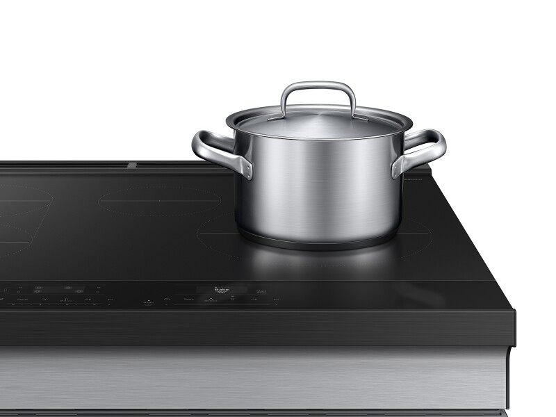 Bespoke Slide-in Induction Range Anti-Scratch Glass Cooktop | Wi-Fi | 6.3 cu.ft. NSI6DG9300SRAA