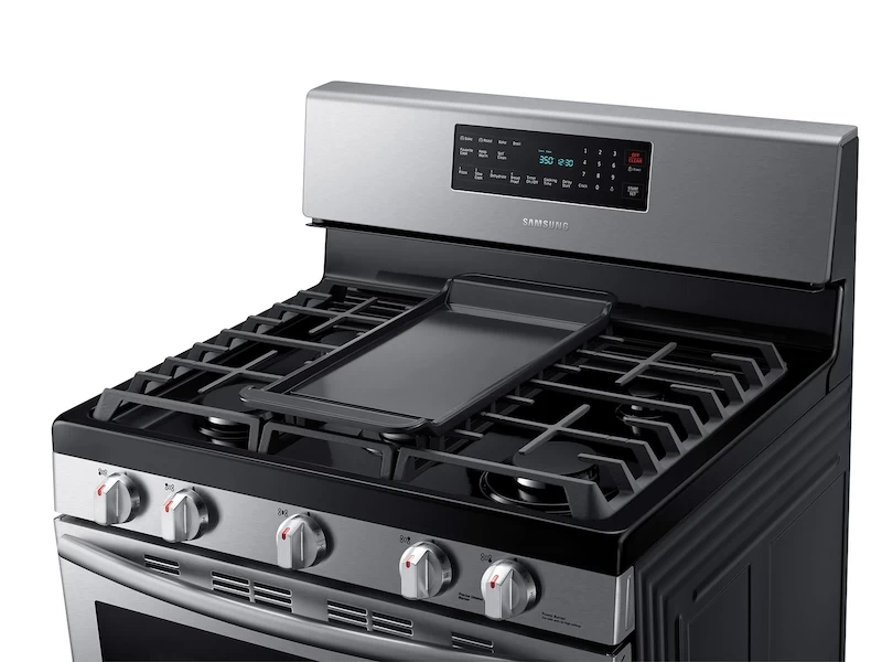 5.8 cu. ft. Freestanding Gas Range with Convection NX58H5600SSAA