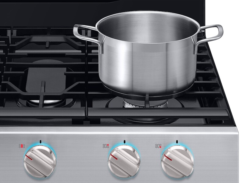 5.8 cu. ft. Freestanding Gas Range with True Convection NX58M6630SS