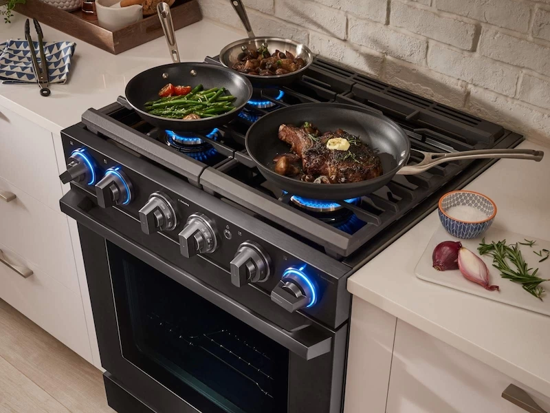 5.8 cu. ft. 30" Chef Collection Professional Gas Range with Dual Convection NX58M9960PMAA