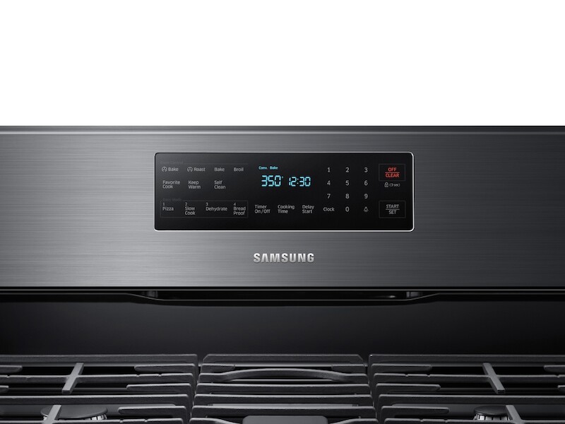 5.8 cu. ft. Freestanding Gas Range with Convection NX58R5601SGAA
