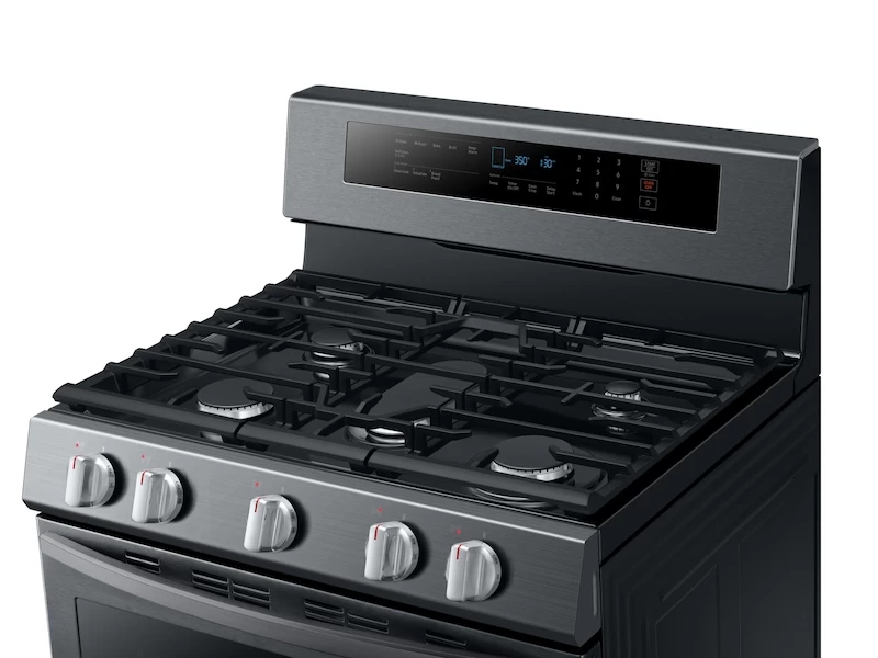 5.8 cu. ft. Freestanding Gas Range with True Convection NX58R6631SGAA