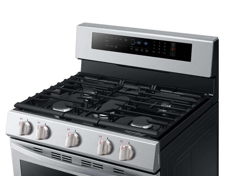 5.8 cu. ft. Freestanding Gas Range with True Convection NX58R6631SSAA
