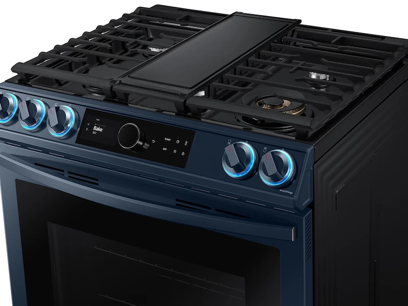 Bespoke Smart Slide-in Gas Range 6.0 cu. ft. with Smart Dial, Air Fry & Wi-Fi NX60A8711QNAA