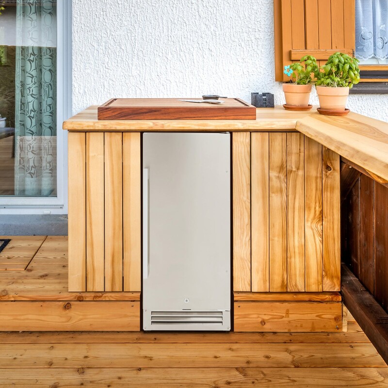 Avanti ELITE Series Compact Outdoor Refrigerator view 3