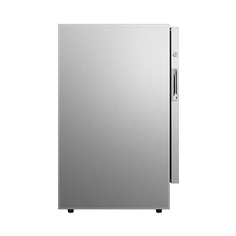 4.6cf Outdoor/Indoor Refrigerator IPX4 SS Builtin/FS 110 cans 6 Bottles OR460