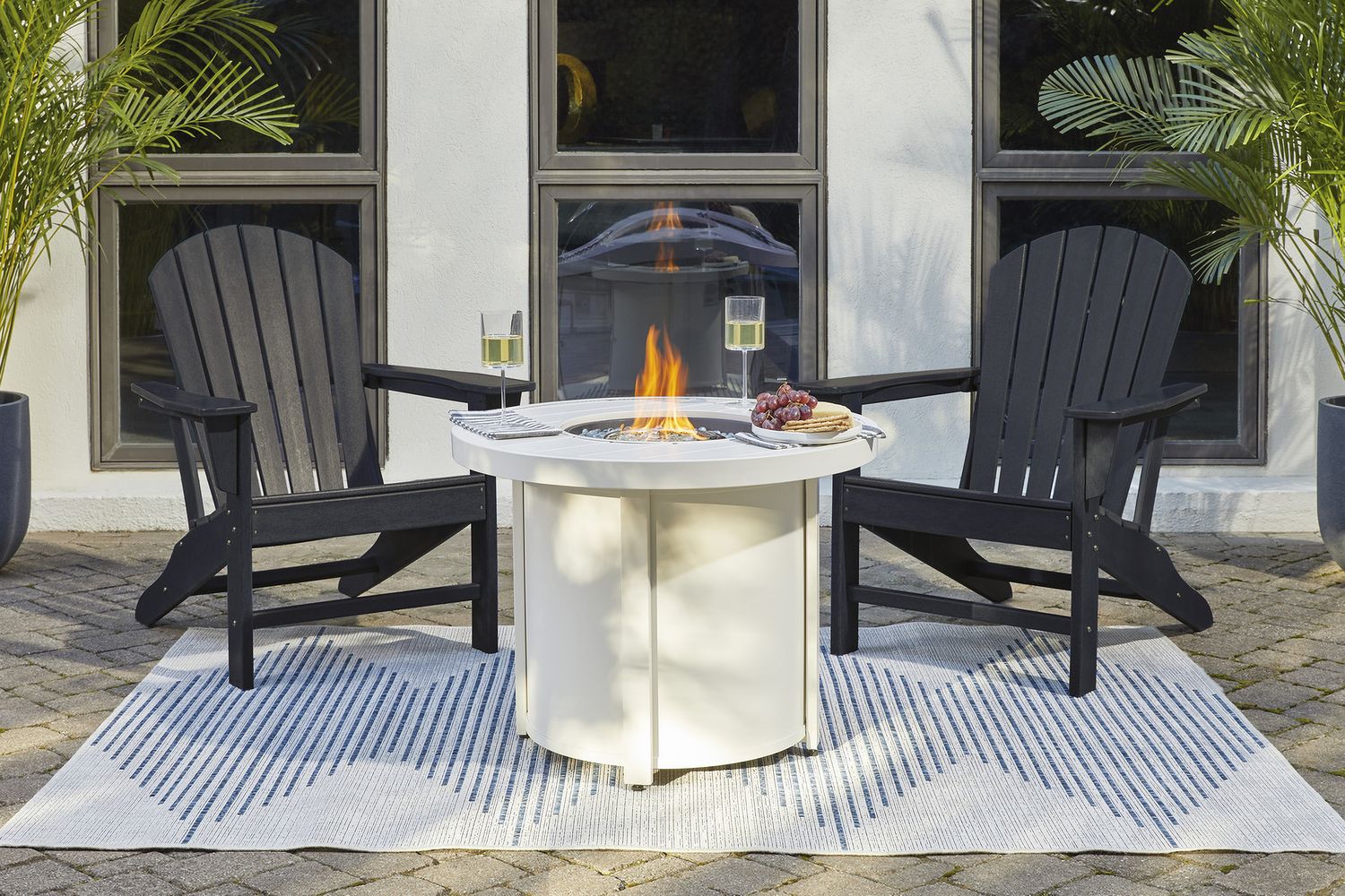 Sundown Treasure Black Adirondack Chair P008898