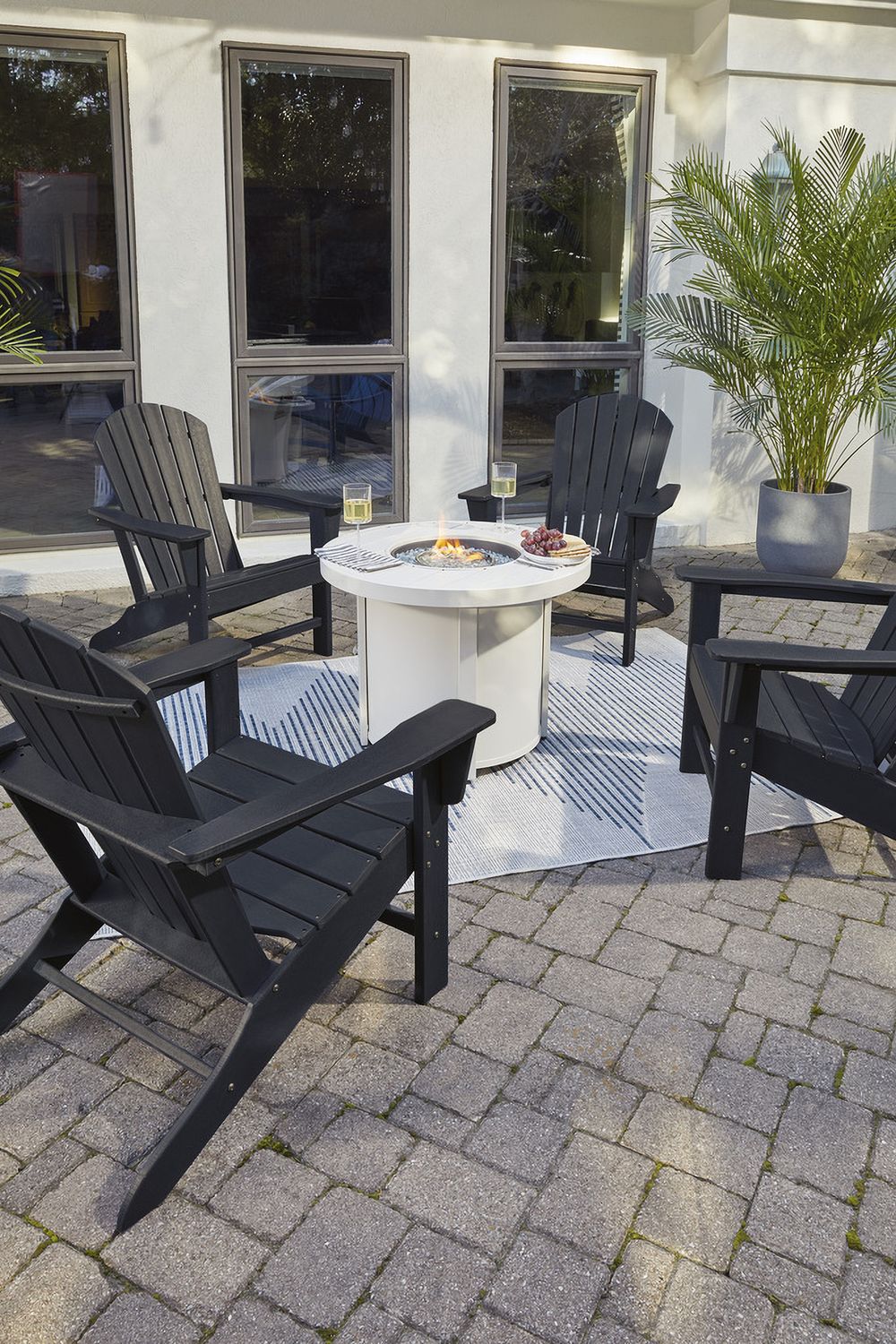 Sundown Treasure Black Adirondack Chair P008898