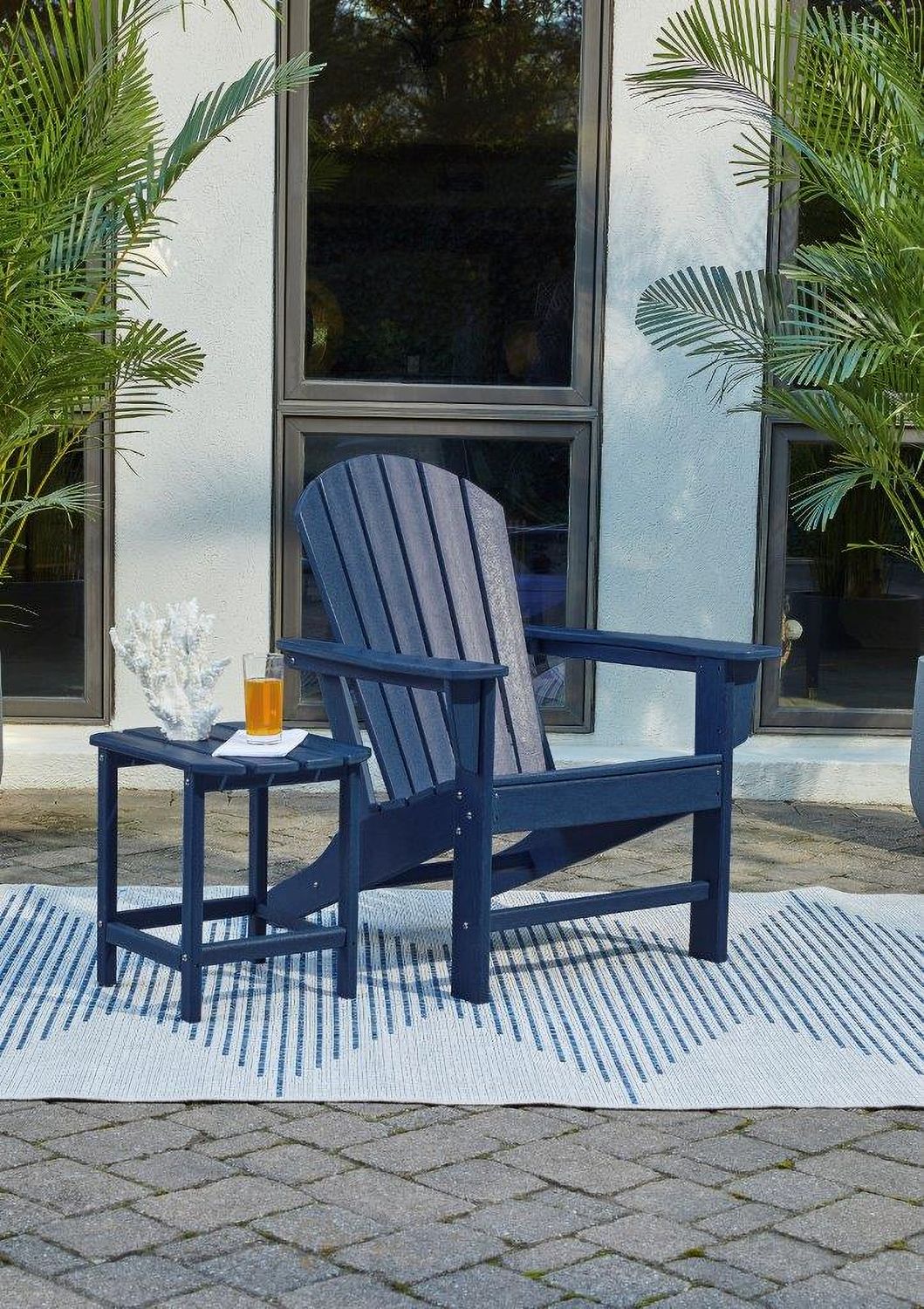 Sundown Treasure Blue Outdoor End Table P009703