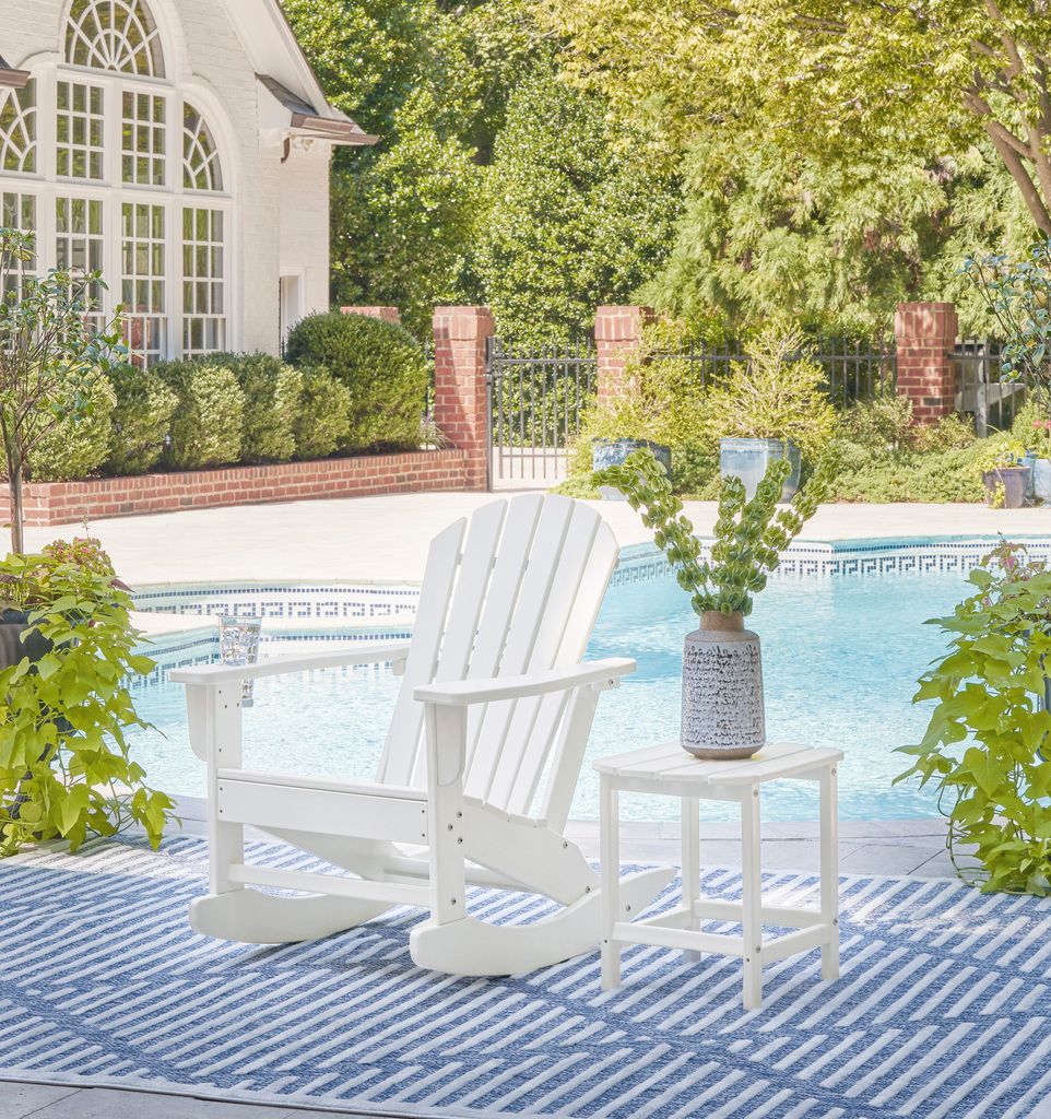 Sundown Treasure Outdoor Rocking Chair In White P011827