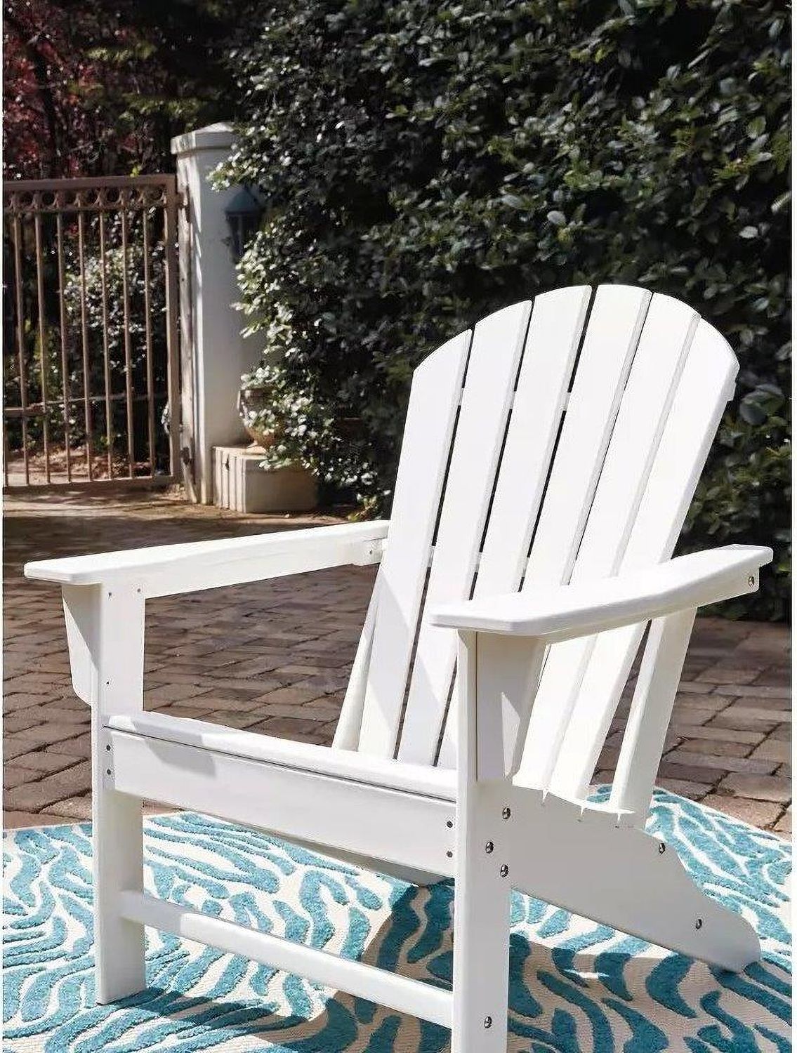 Sundown Treasure Outdoor Conversation Set In White P011P1