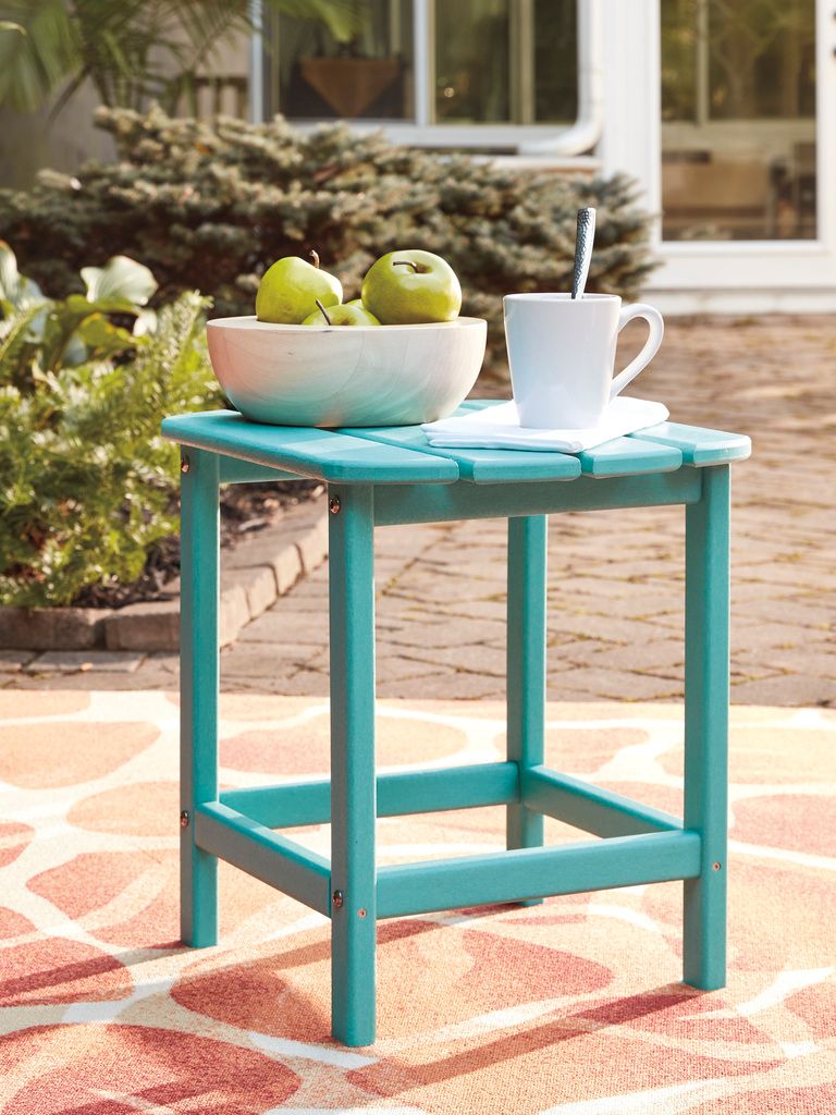 Sundown Treasure Turquoise Outdoor Rectangular End Table P012703